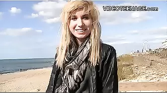 blonde teen does porn casting