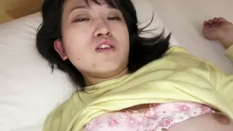 Mari Ozawa in her first Chinese adult tape - casting couch bj and penis swallowing